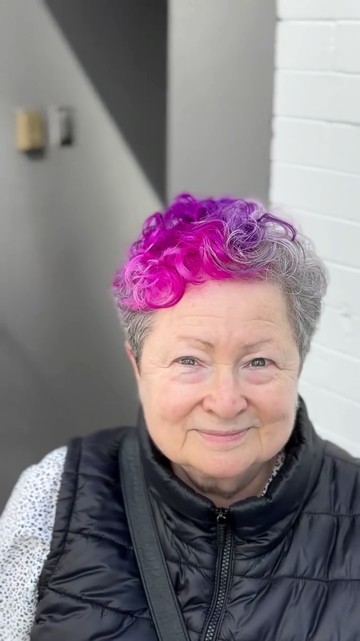 This client proves that age is a state of mind. She’s been with me my whole career. We’ve watched eachother grow up! 
If you love vivid color but don’t want to commit to a whole head, let’s talk about color pops 🥰
@pulpriotcanada 
#curlyhairvancouver #vancouverhairstylist #curlyhairspecialist